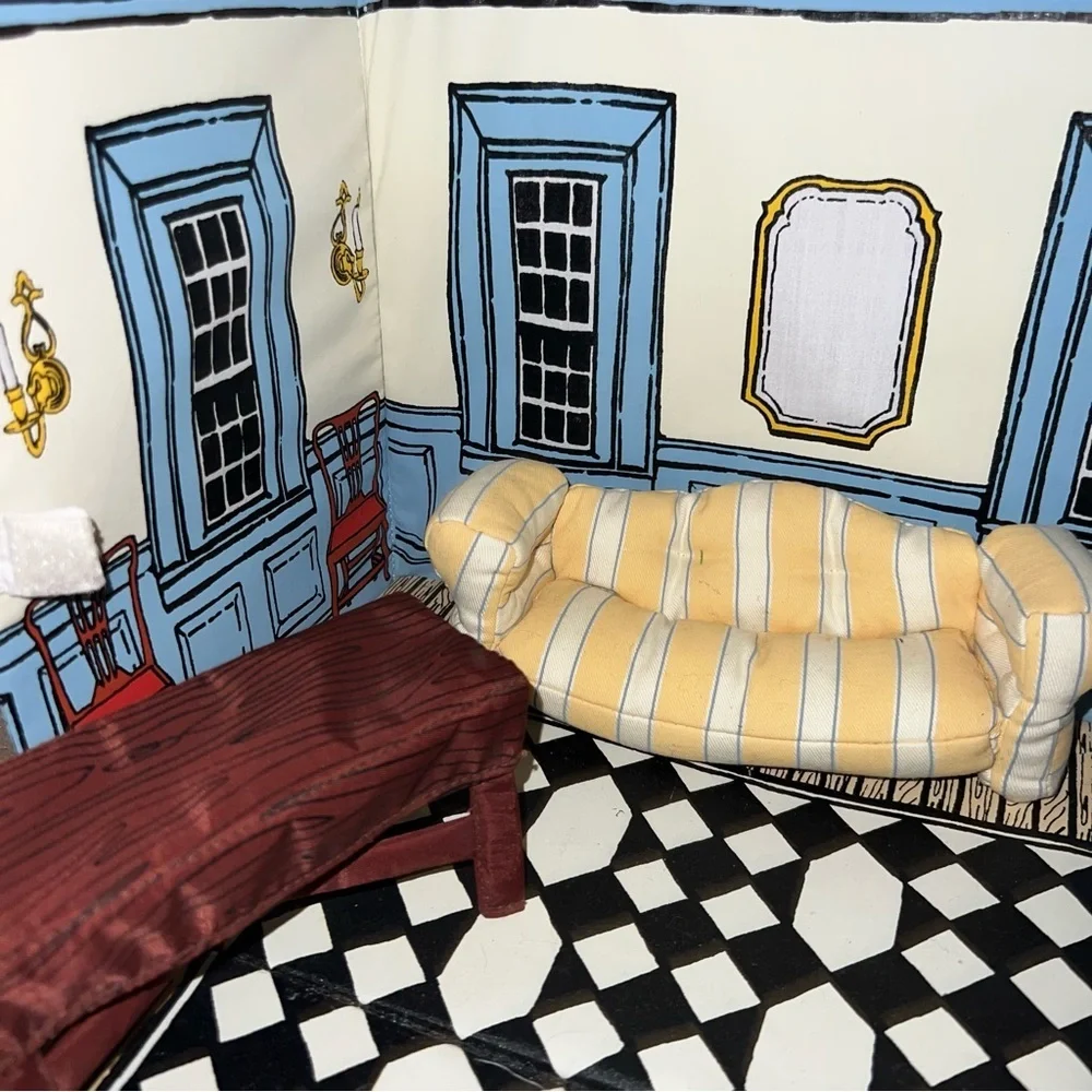 Vintage Colonial Williamsburg Cloth Fabric Dollhouse with Furniture and Dolls